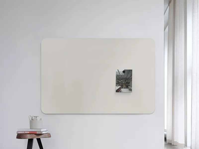 Presentation Media - Lintex Curve Glassboard